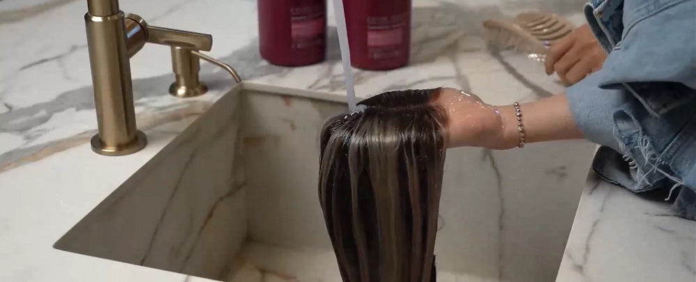 How to Wash a Wig